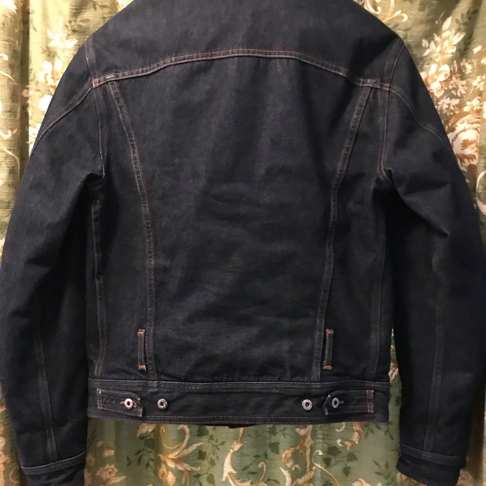 Men’s Vintage D&G denim jacket - Picture 2 of 8